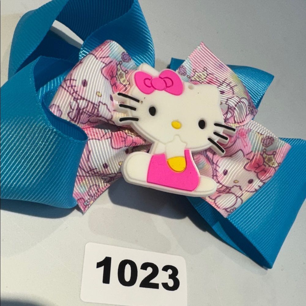 1023 Blue Color Hello Kitty Hair Bow Alligator‎ Clip